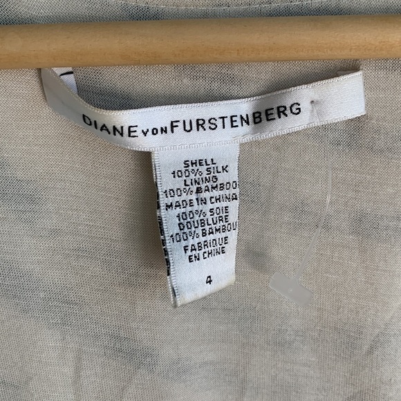 Diane Von Furstenberg Silk Pitonesa Ruffled Chiffon A-Line Tank Top Sz 4 - Picture 6 of 6